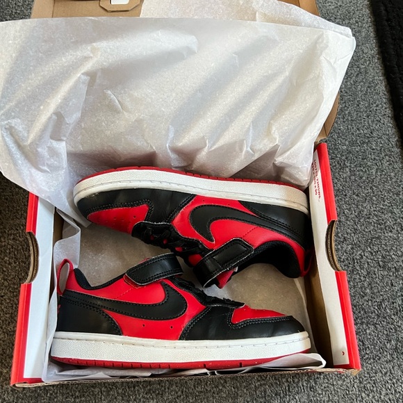 Nike Kids Borough Low Recraft in Black Red Black and Red Sneakers - Picture 10 of 12